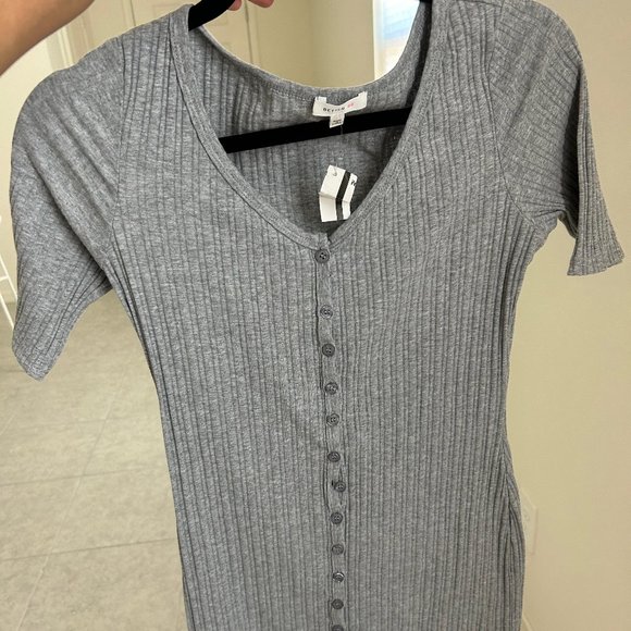 Tee body-con dress - Picture 1 of 2